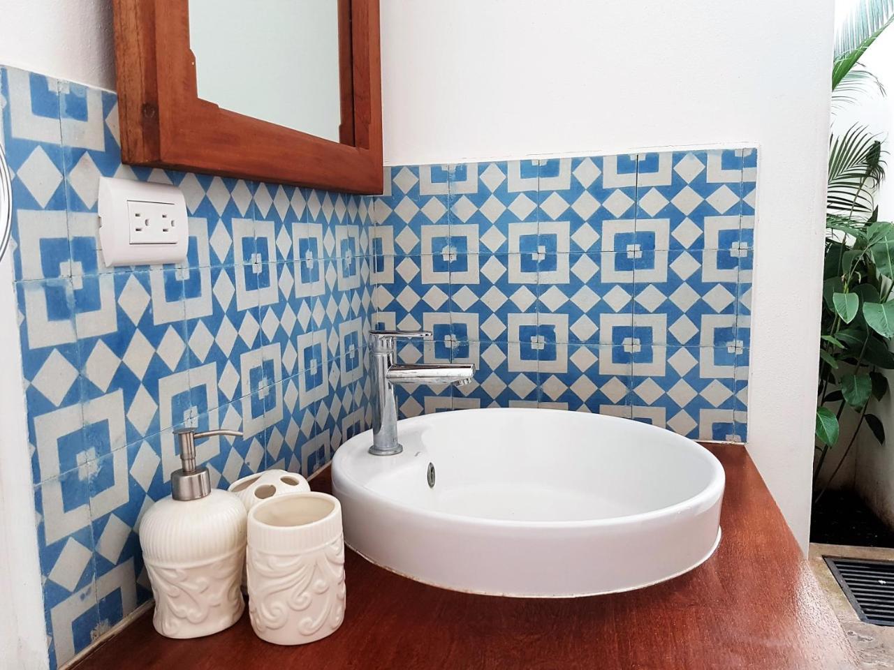 Lovely New-Build Colonial House With Plunge Pool 格拉纳达 外观 照片